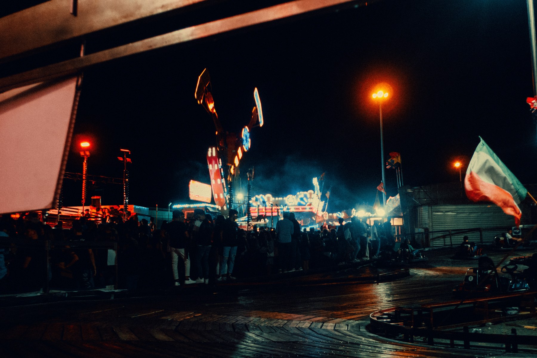 Luna park — Street Photography